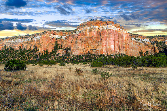 Buttes at El Mapais National Monument, New Mexico